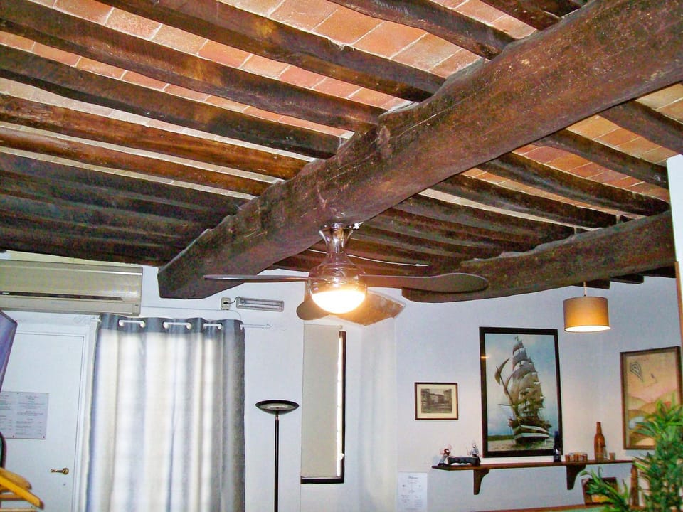 Decorative detail