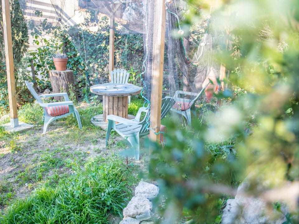 Property building, Garden, Garden