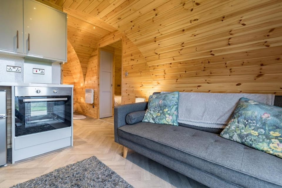 The Lodge at Brambles Farm House in Staffordshire Moorlands District