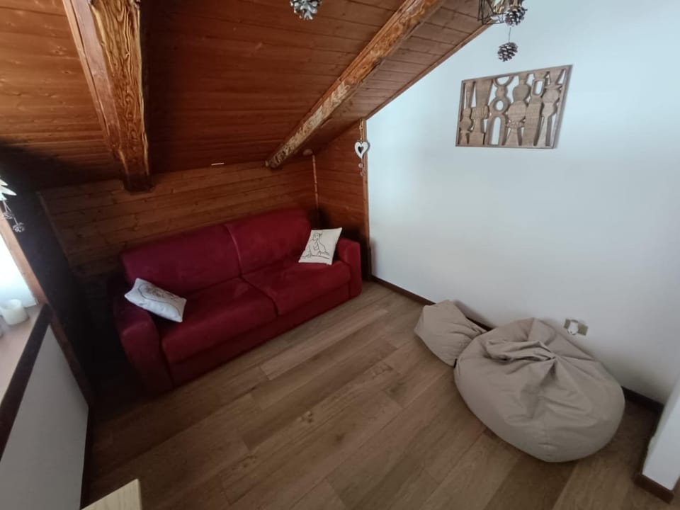 Casa Ariele - Grande Appartamento Apartment in Province of Brescia