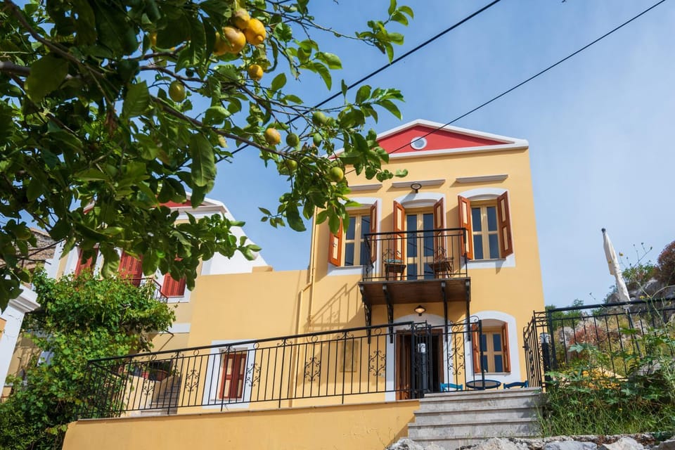 Property building, Day