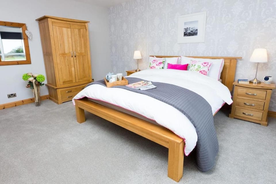 Luxury Cosy Cottage House in Criccieth
