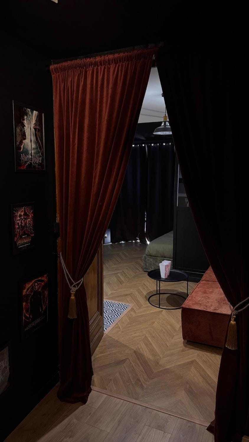 Dernier ticket pour la séance - Studio cinéma face au théâtre Apartment in Béziers