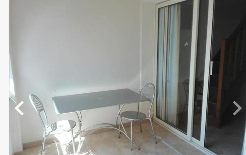 Appartement avec piscine Apartment in Linguizzetta