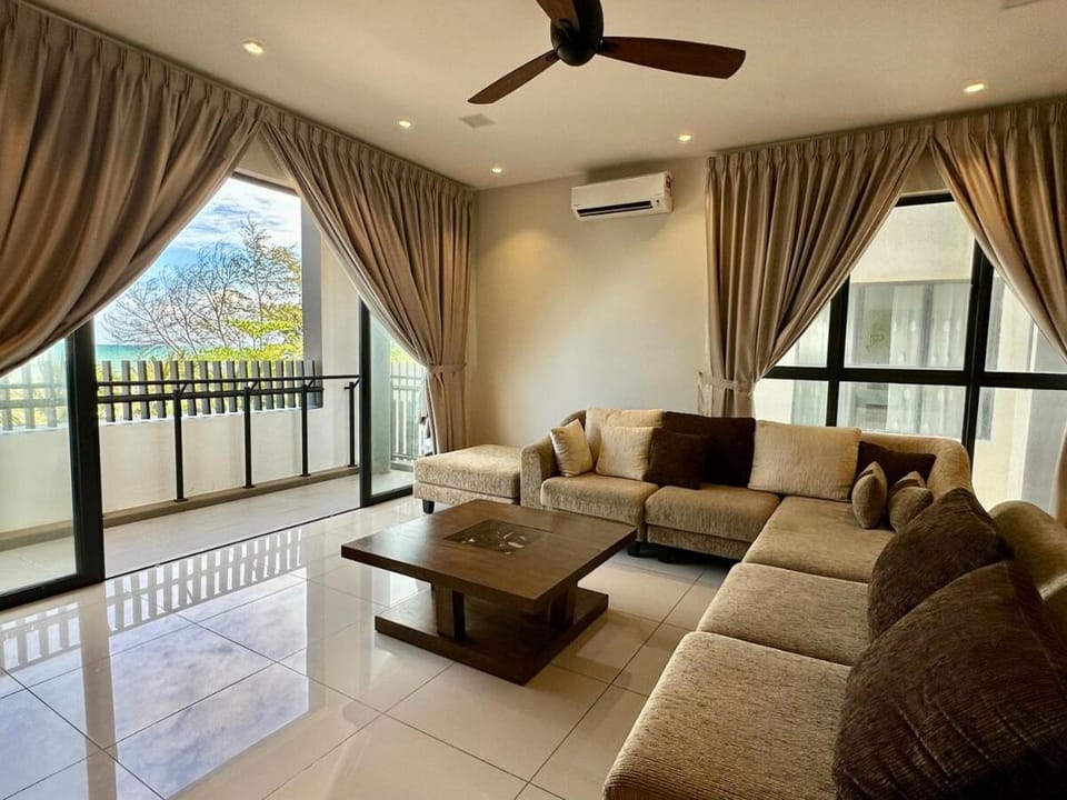 Living room, Seating area, air conditioner