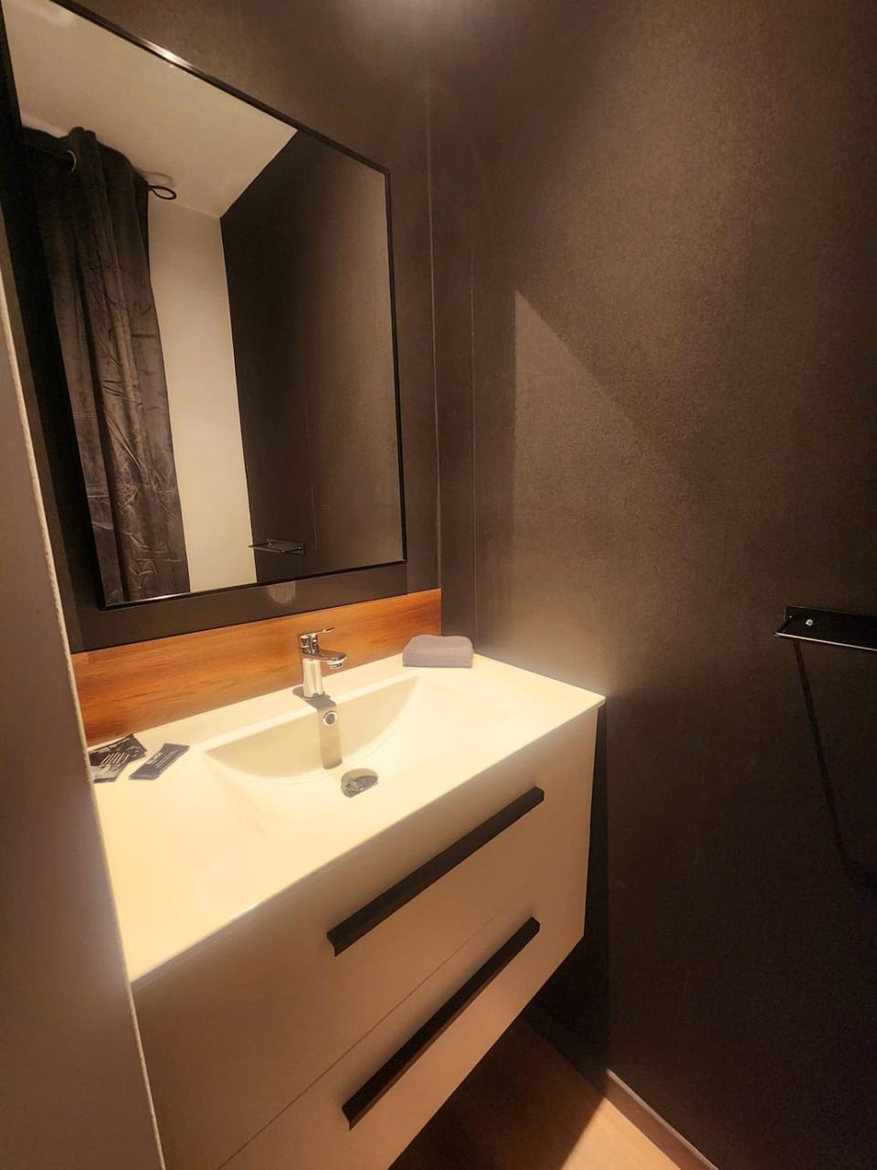 L'instant Plaisir - Suite Bien Etre Apartment in Caen