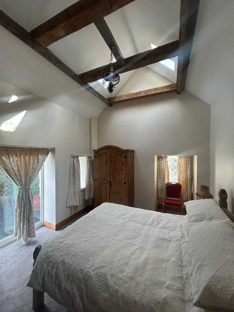 Bed, Photo of the whole room, Bedroom, wardrobe