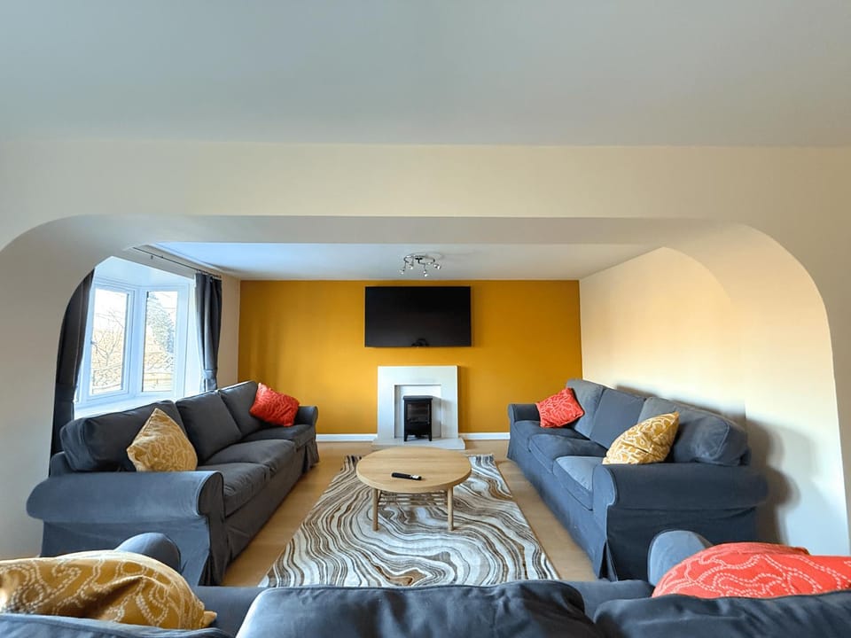 TV and multimedia, Living room