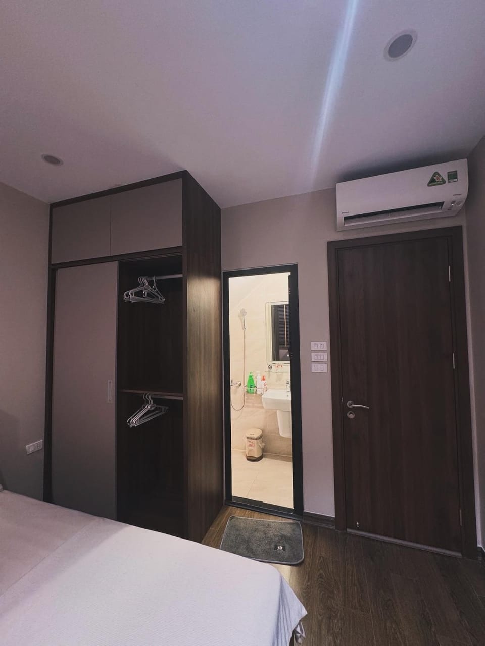 Studio 2 Byhomelinh Phố Cổ Hoàn Kiếm Vacation rental in Hanoi