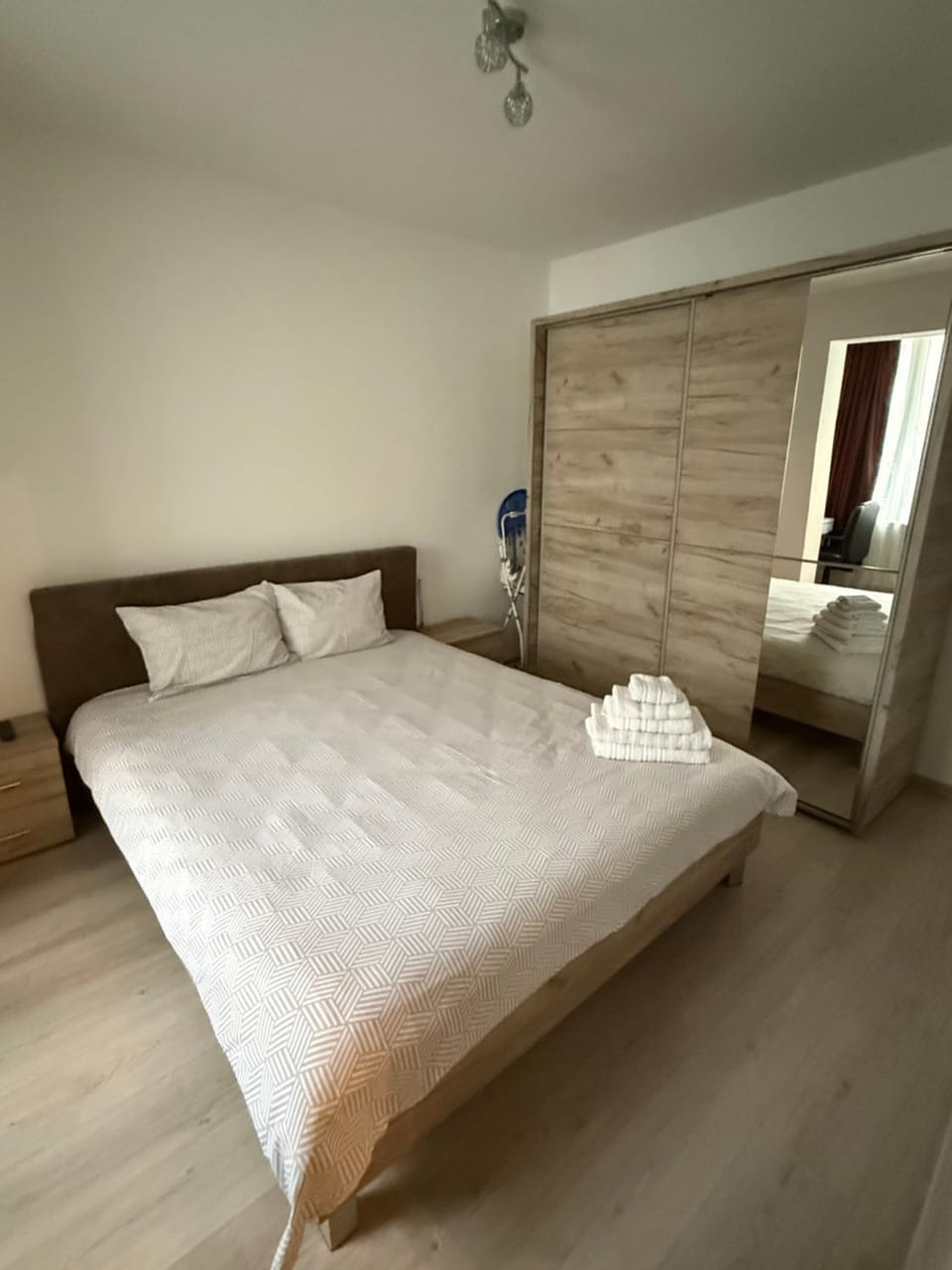 Bella Home, the place to stay in Lugoj Apartment in Timiș County