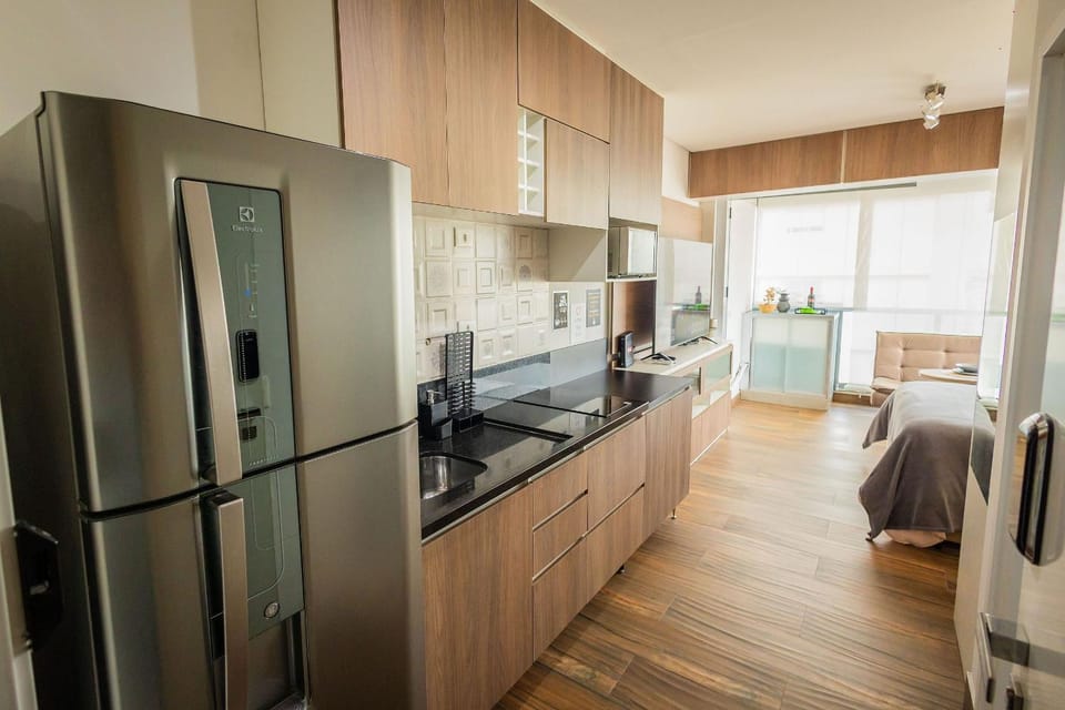 Kitchen or kitchenette, Communal kitchen