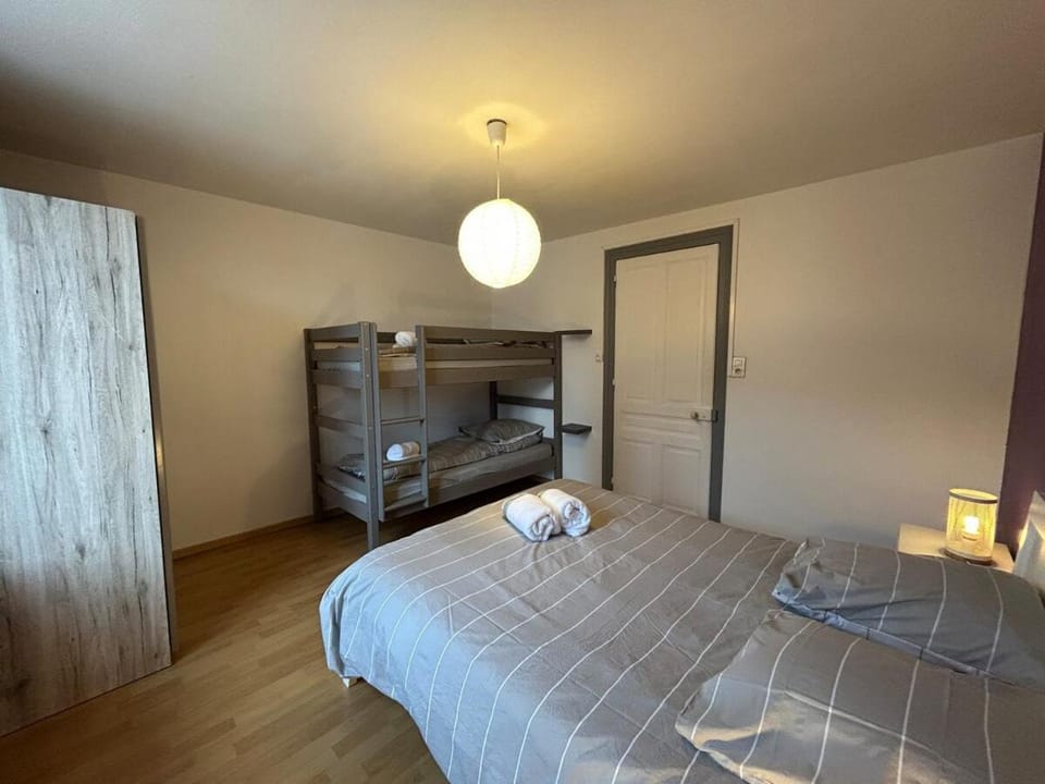 Bed, Photo of the whole room, Bedroom, towels, wardrobe