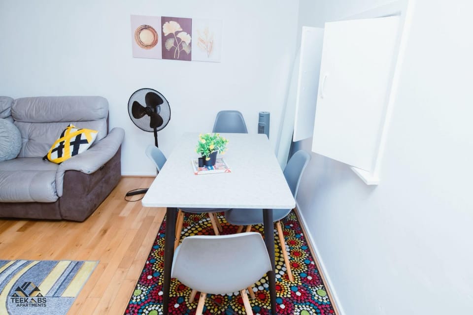 Modern 2 bedroom Terrace Apartment in London