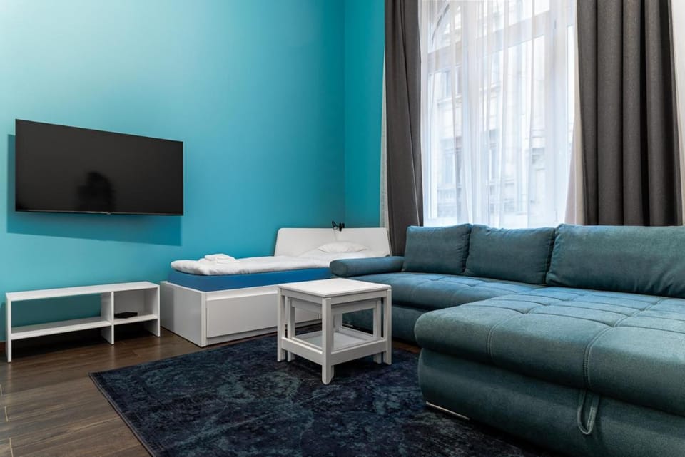 TV and multimedia, Living room