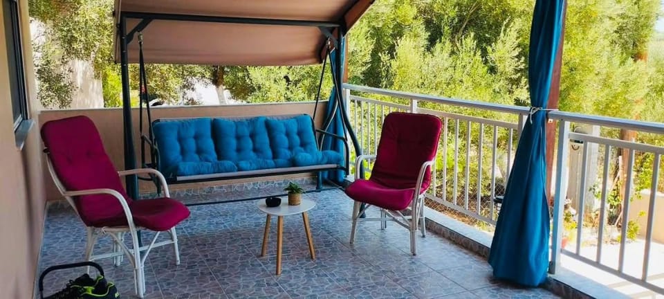 Joan's House House in Halkidiki