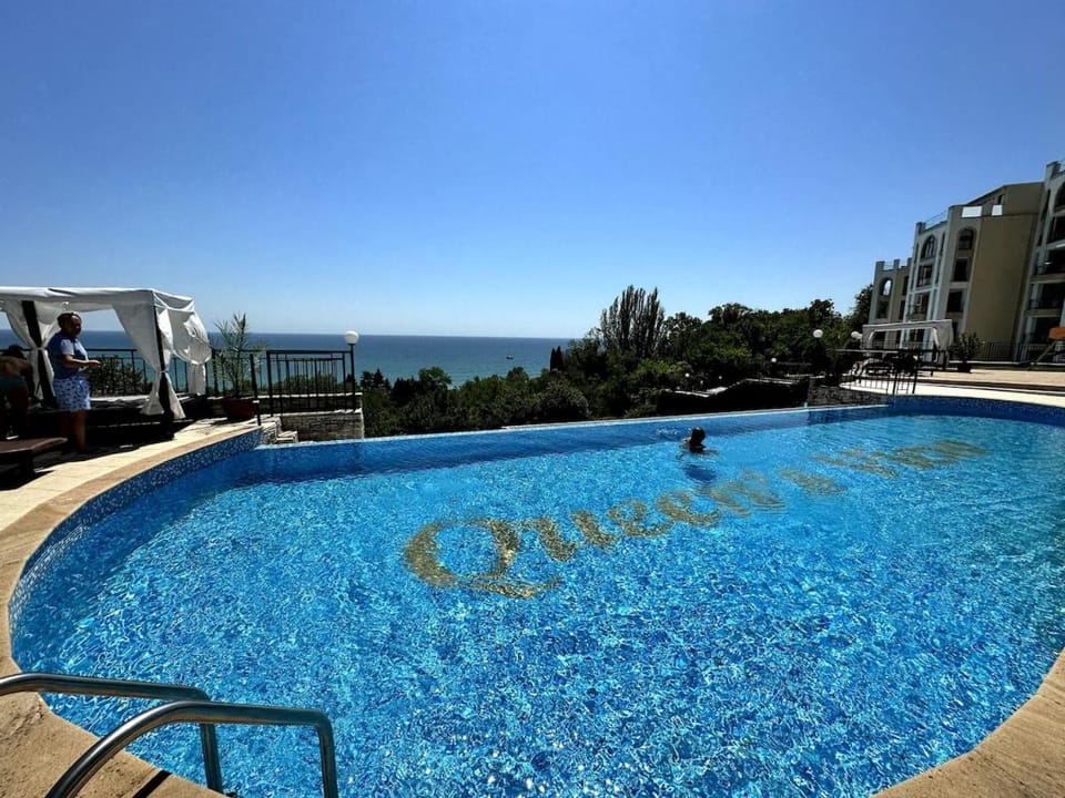 Natural landscape, Sea view, Swimming pool, Swimming pool, sunbed
