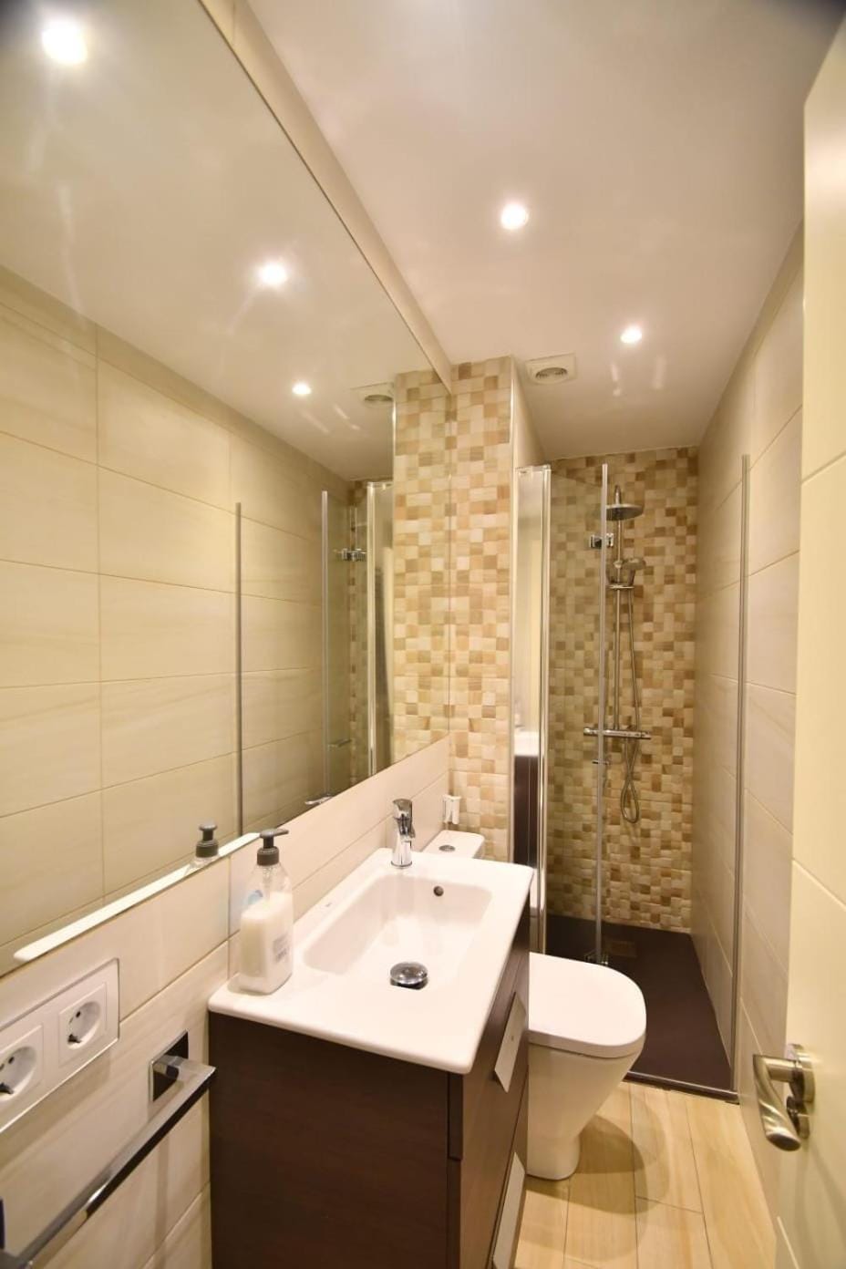 Shower, Bathroom