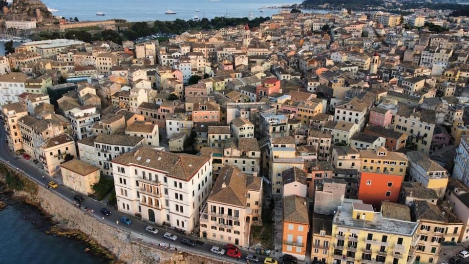 Property building, Nearby landmark, Neighbourhood, Bird's eye view, City view, Location