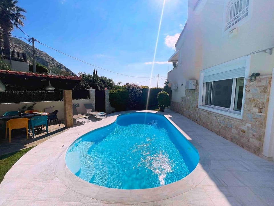 Blue Paradise Seaview villa with private pool Villa in East Attica Regional Unit, Greece