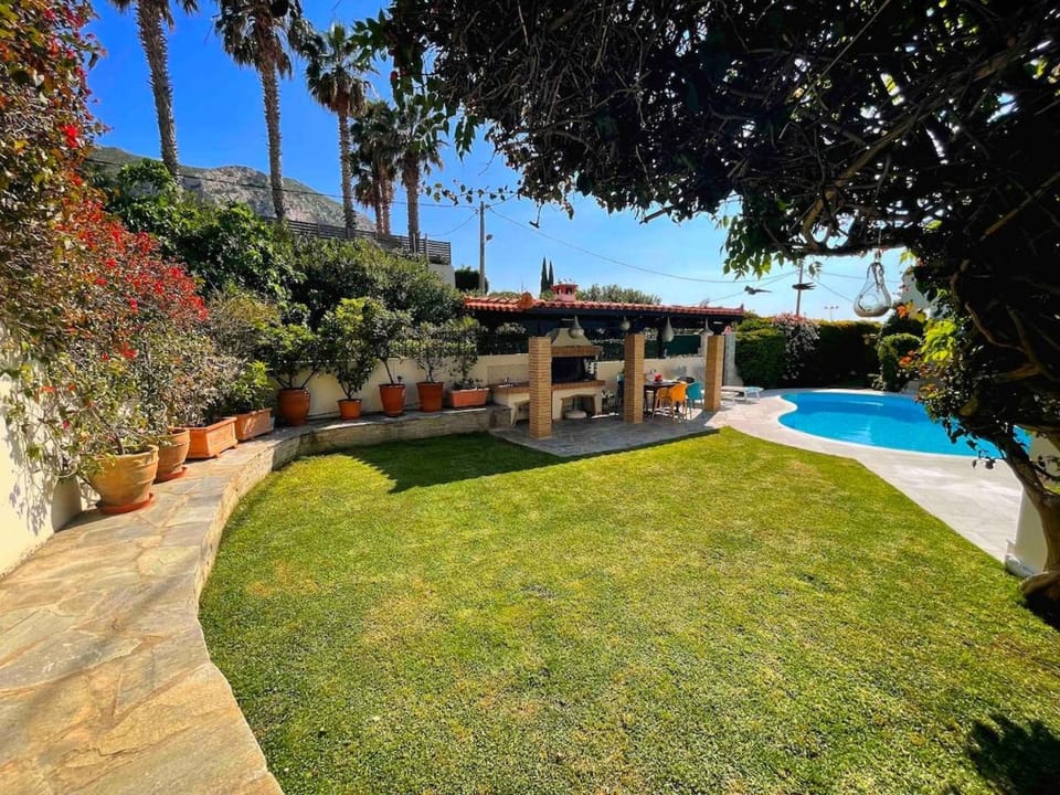 Blue Paradise Seaview villa with private pool Villa in East Attica Regional Unit, Greece