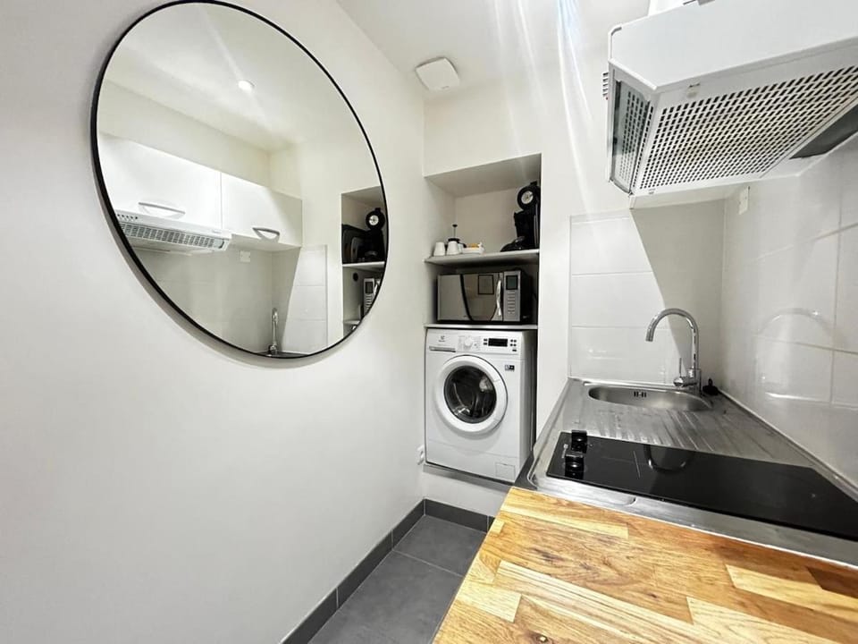 Duruy G studio proche piscine et patinoire Apartment in Reims