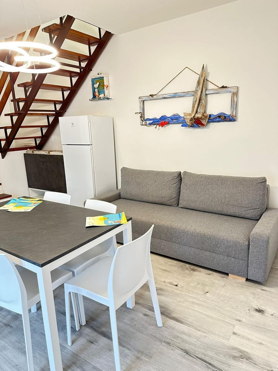 Communal lounge/ TV room, Living room, Seating area, Dining area