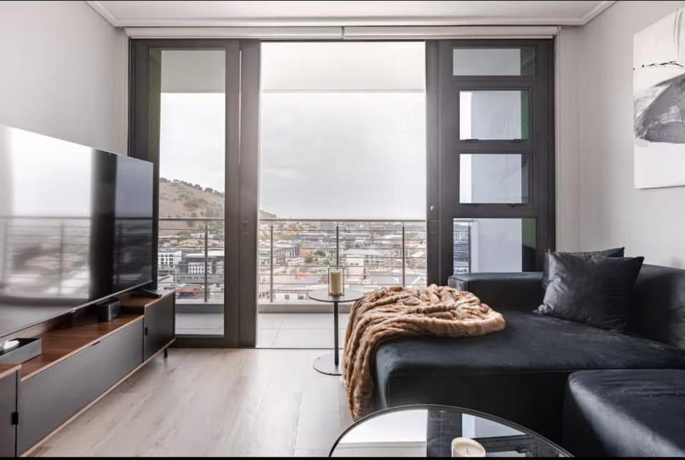 Luxury&Comfort Cape Town Gateway Apartment in Cape Town