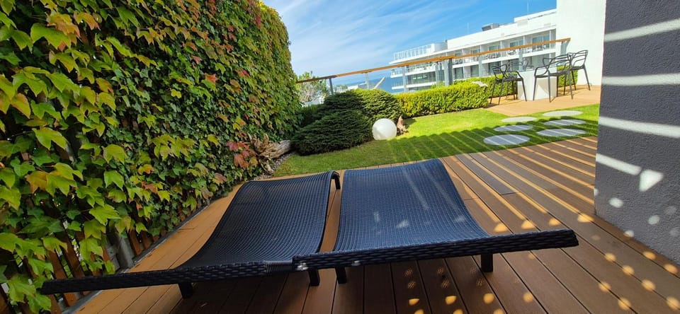 Garden, Balcony/Terrace, Sea view