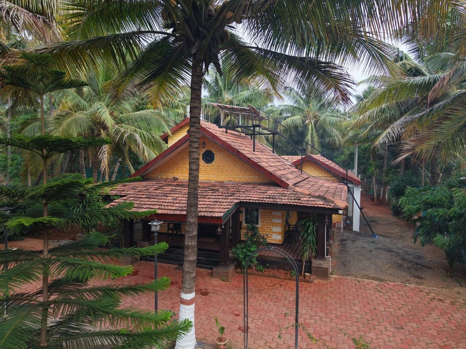 Coimbatore's Chettinad Courtyard By Shivalaya Stays Bed and Breakfast in Tamil Nadu