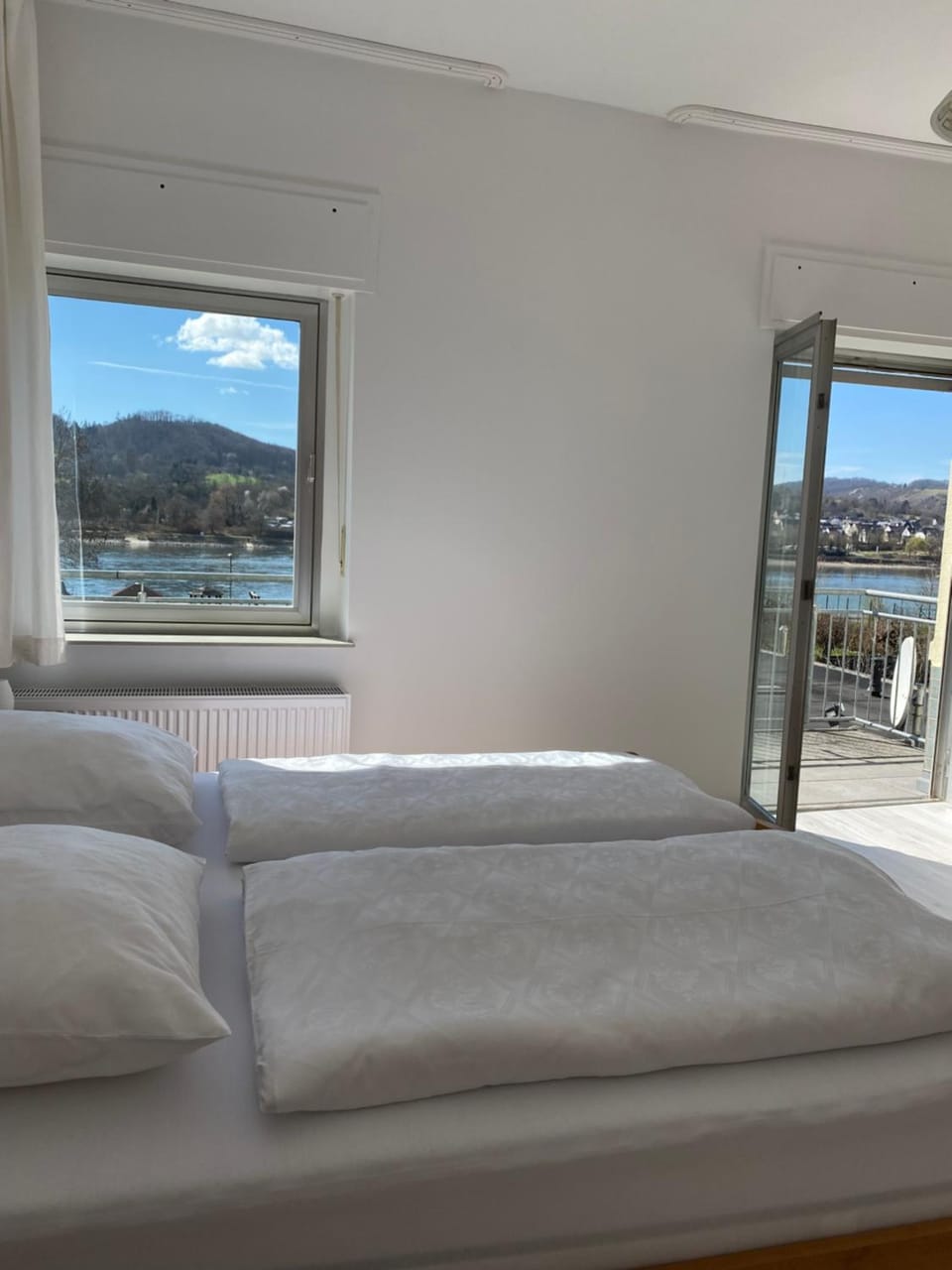Hotel Rheinblick Bed and Breakfast in Rhineland-Palatinate