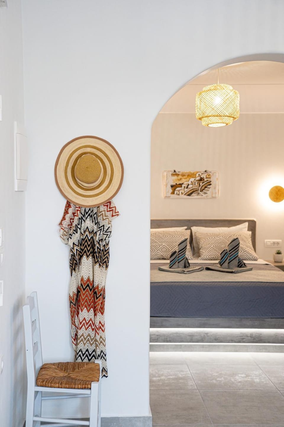 Bed, Decorative detail, Bedroom