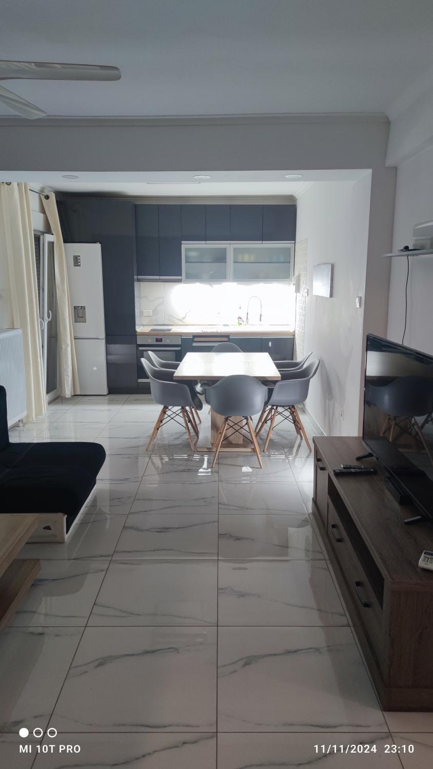 FAMILY 100 Airport Cosmos Parking Apartment in Decentralized Administration of Macedonia and Thrace
