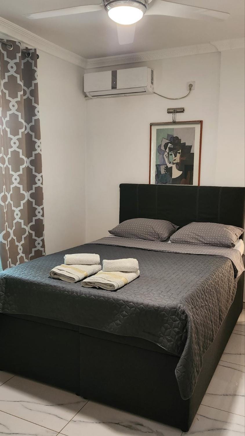 FAMILY 100 Airport Cosmos Parking Apartment in Decentralized Administration of Macedonia and Thrace