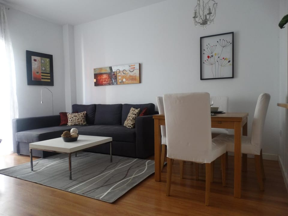 Málaga Apartamentos - Montaño, 18 Apartment in Malaga