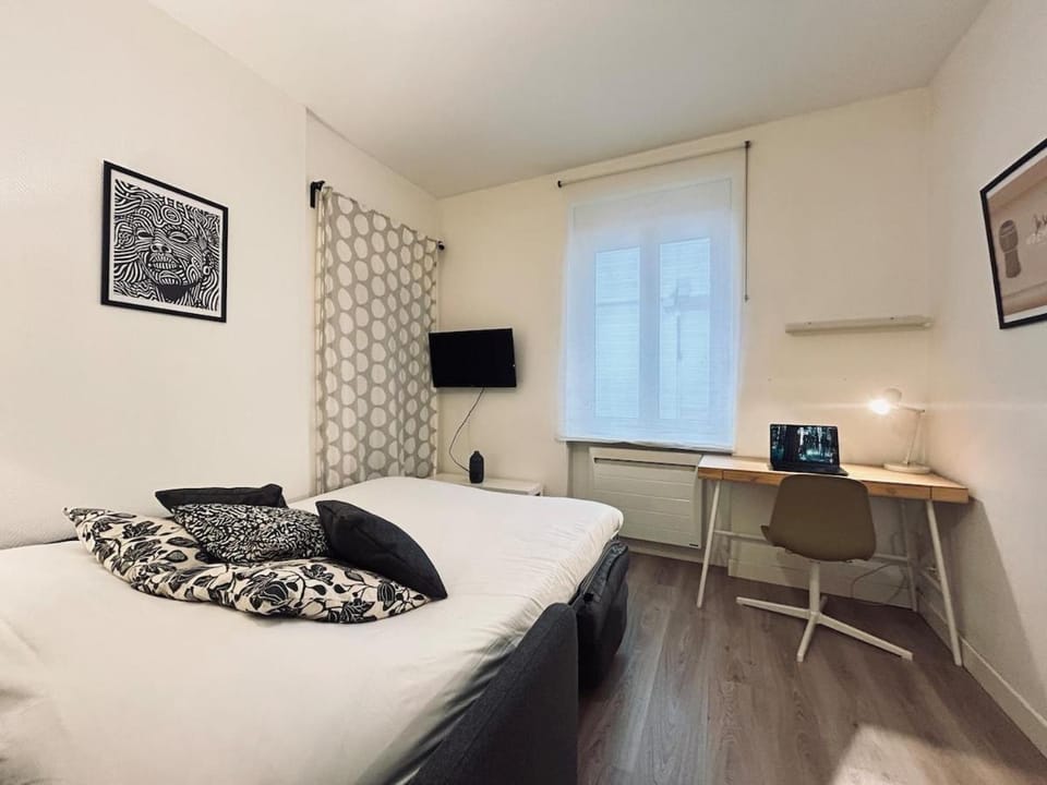 Duruy D studio confort proche piscine et patinoire Apartment in Reims
