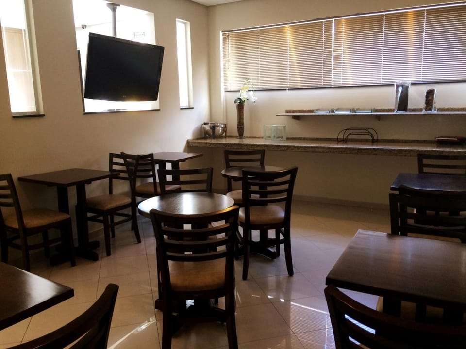 Communal lounge/ TV room, Day