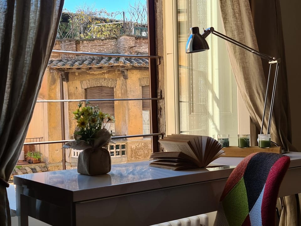 Boutique Domus Charme Trastevere Vascellari Apartment in Rome