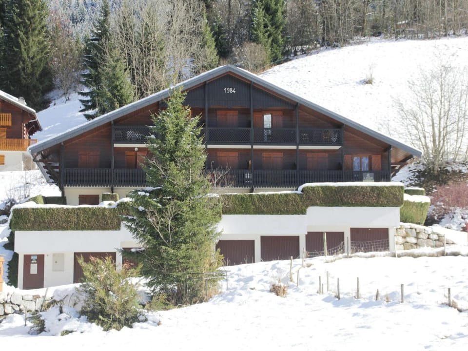 Property building, Other