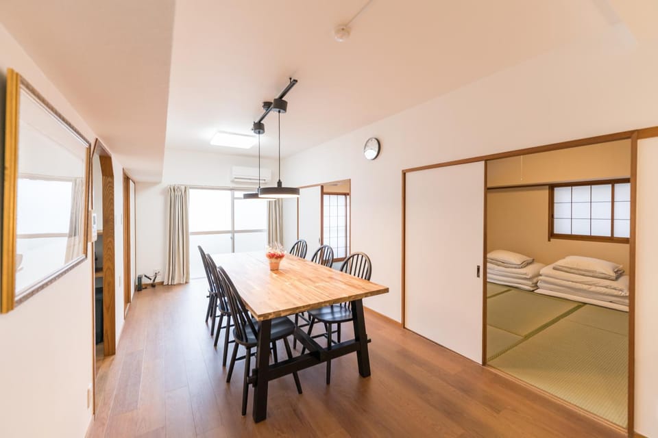 Living room, Dining area