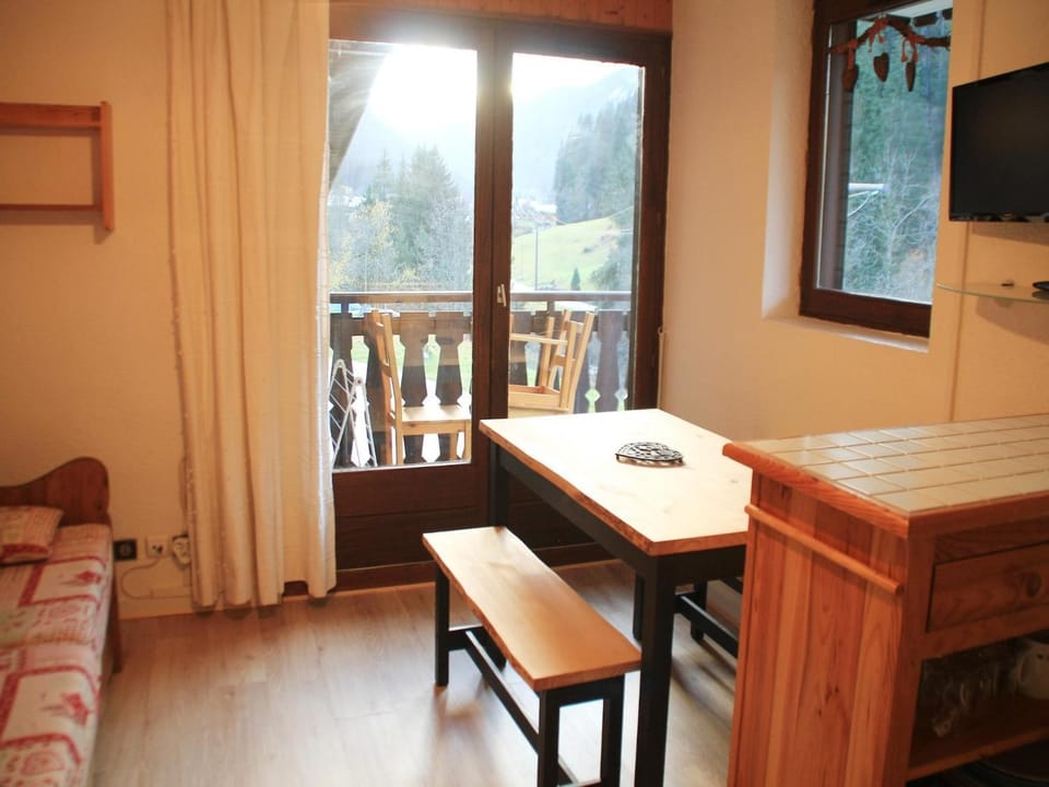 Property building, Living room, Other
