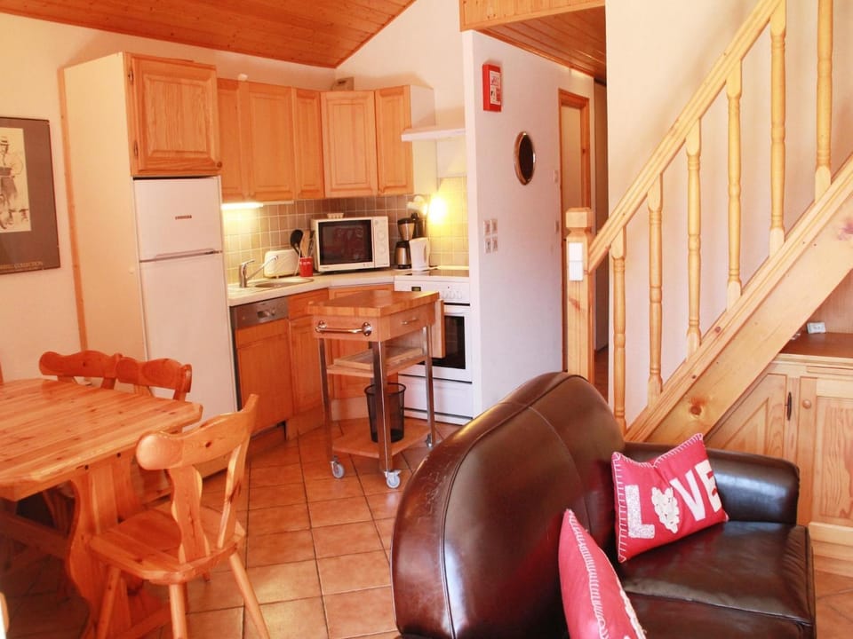 Property building, Living room, Other