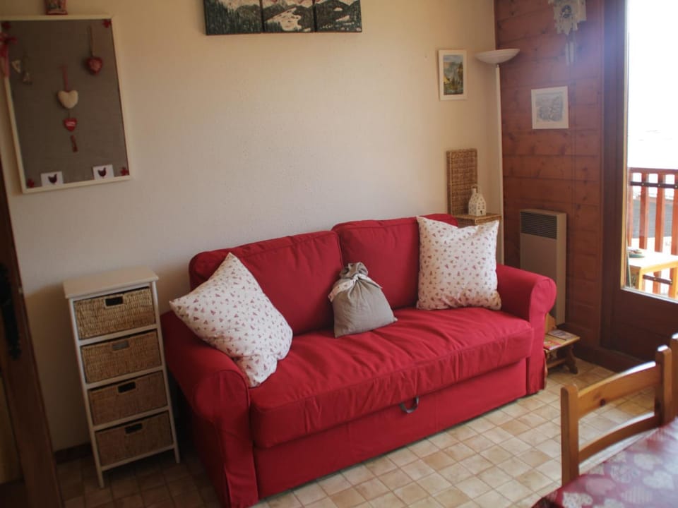 Property building, Living room, Other