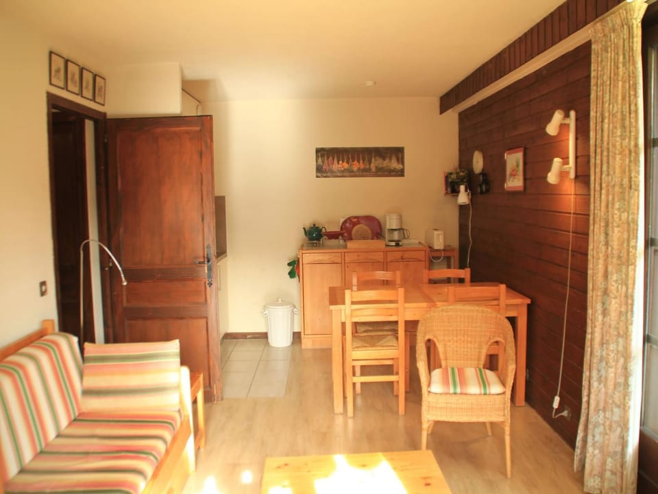 Property building, Living room, Other
