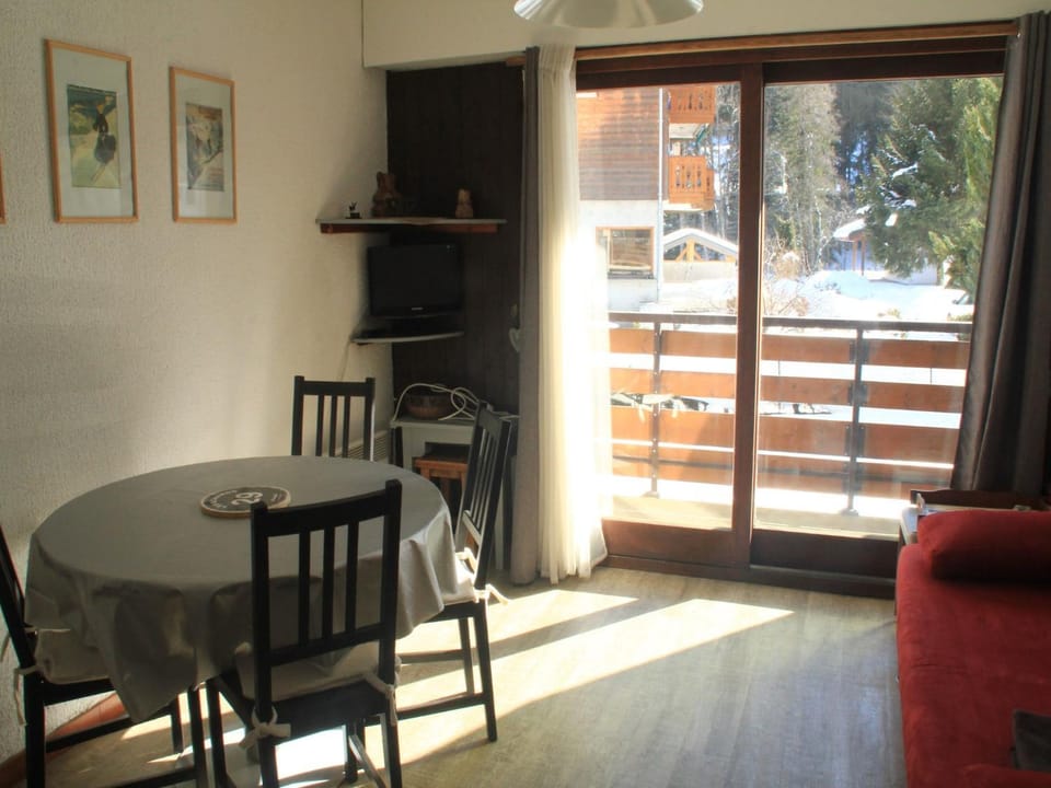 Property building, Living room, Other