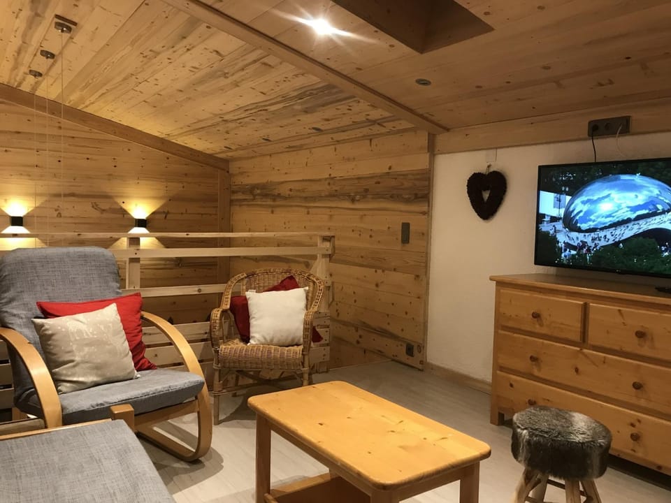 Property building, Living room, Other