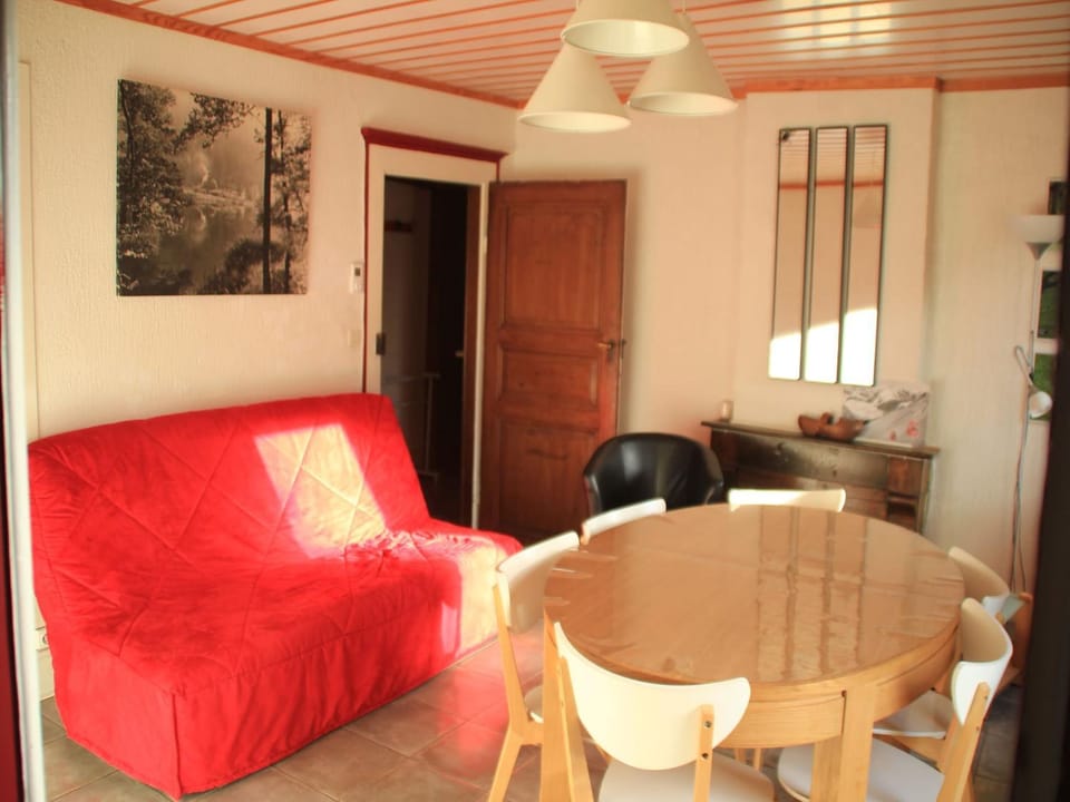 Property building, Living room, Other