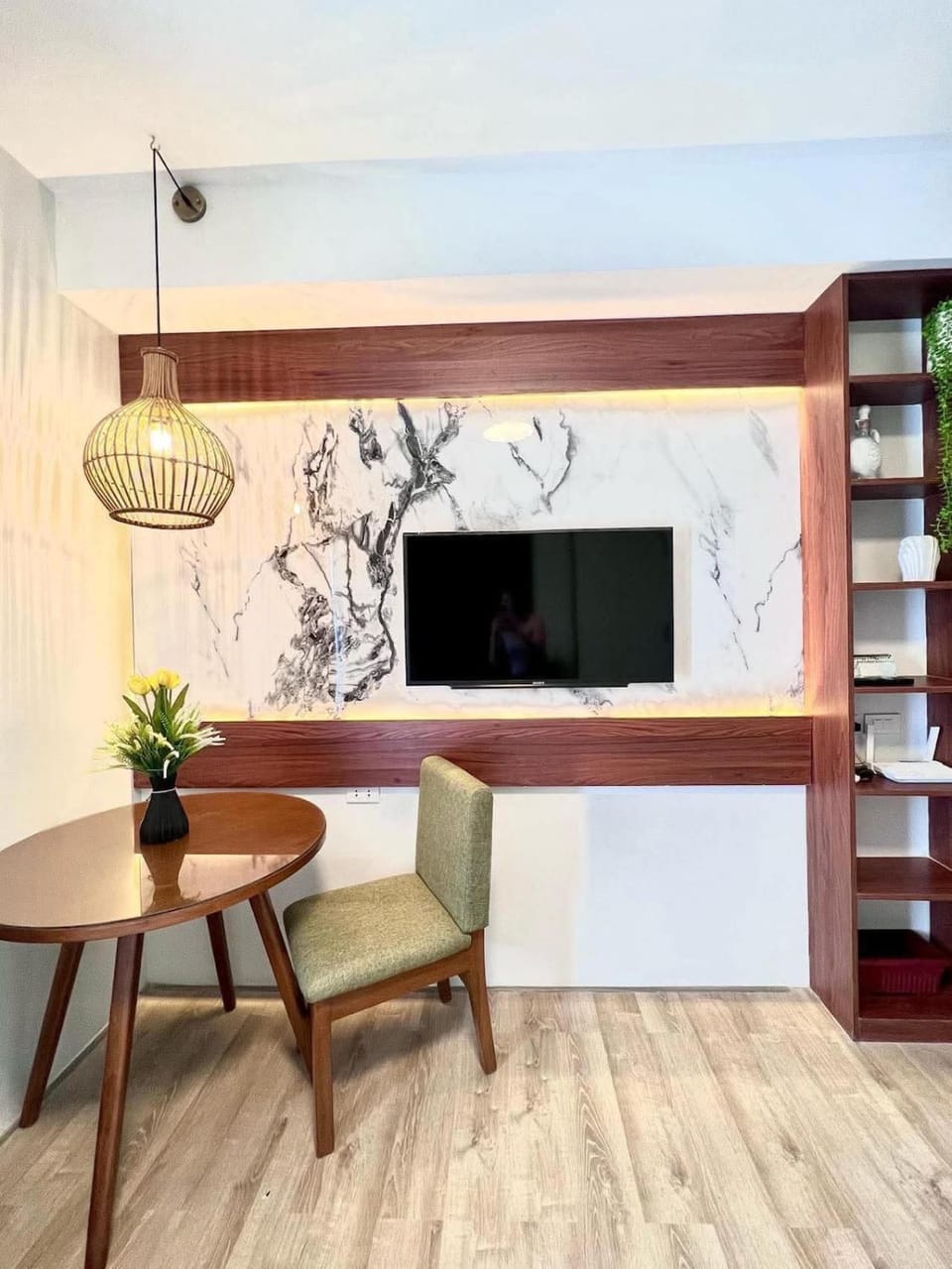 TV and multimedia, Living room, Seating area