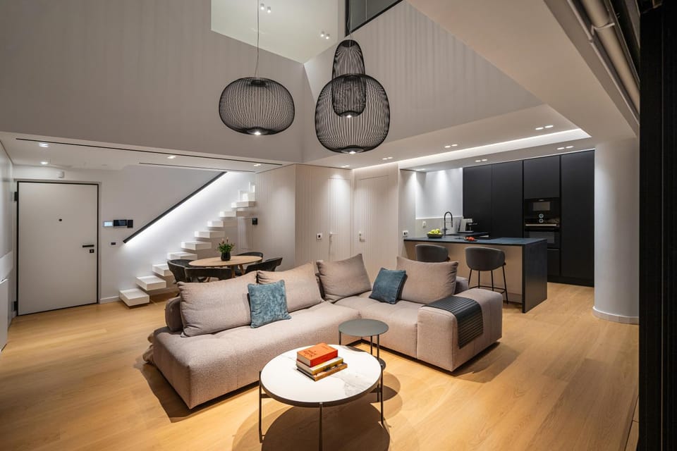 Kitchen or kitchenette, Living room, Seating area