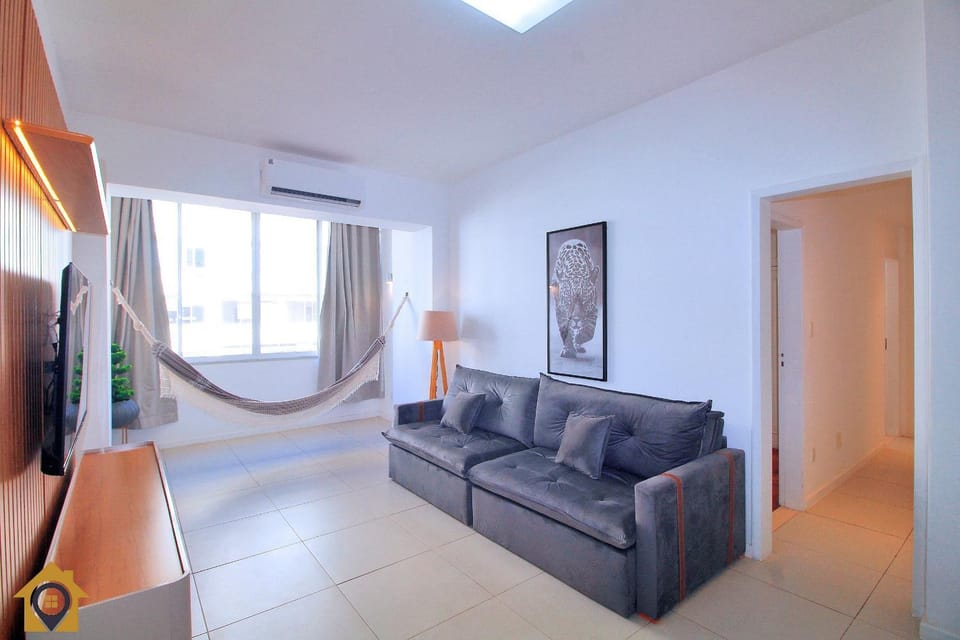 Moderno e Estiloso: 2 Quartos, Perto da Praia Apartment in Rio de Janeiro