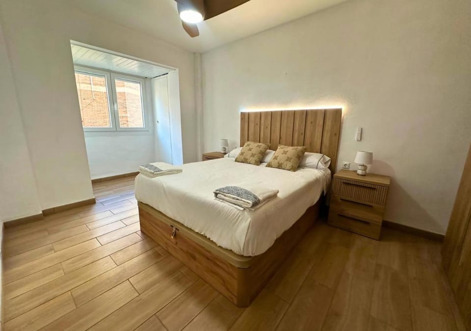 Casa Luna: Apartamento zona Acequión Apartment in Torrevieja